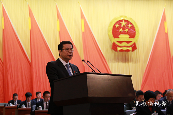 (区人民政府区长 蔡劲松)   各位代表:     现在我代表福州市长乐