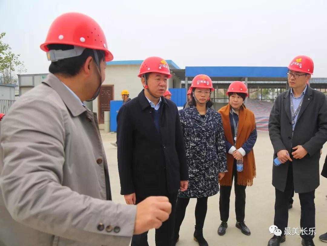我区举行《习近平在福州》采访实录学习座谈活动