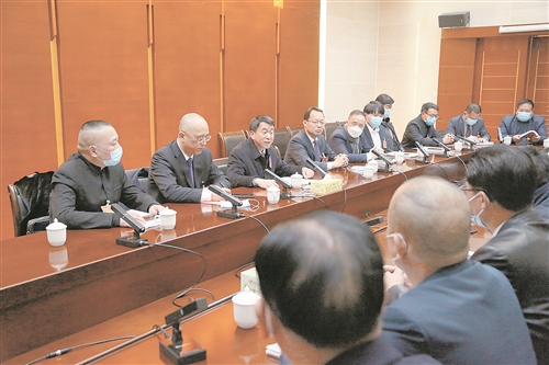 区领导与代表委员共谋长乐发展大计 