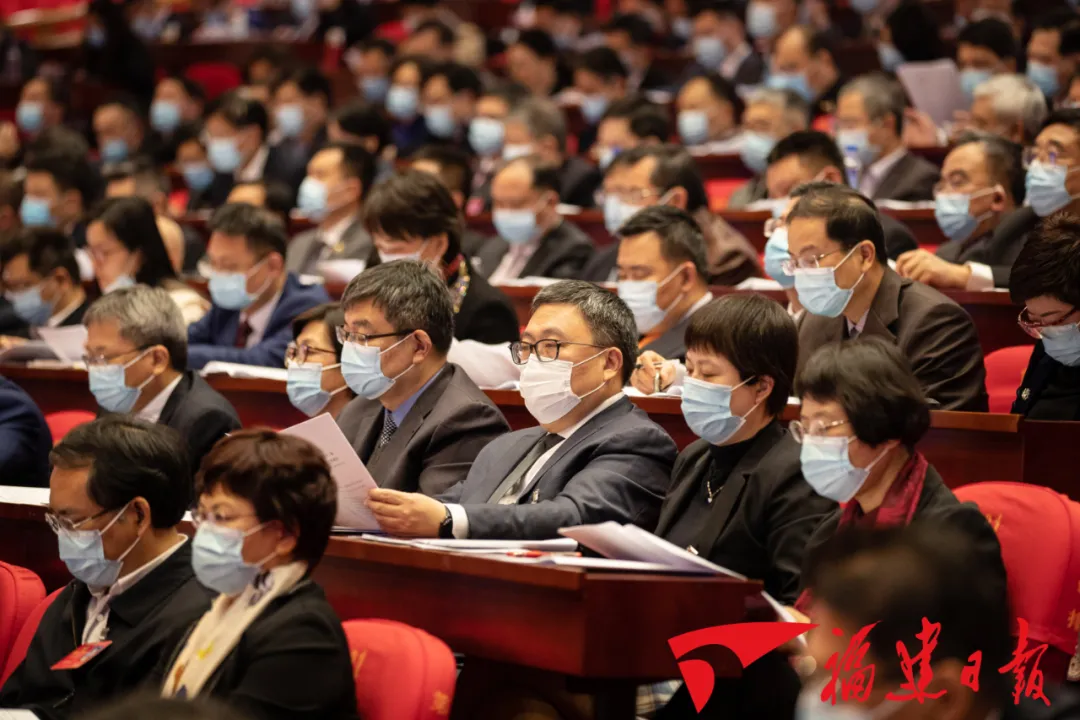 详讯｜团结奋进新征程！省政协十二届四次会议开幕