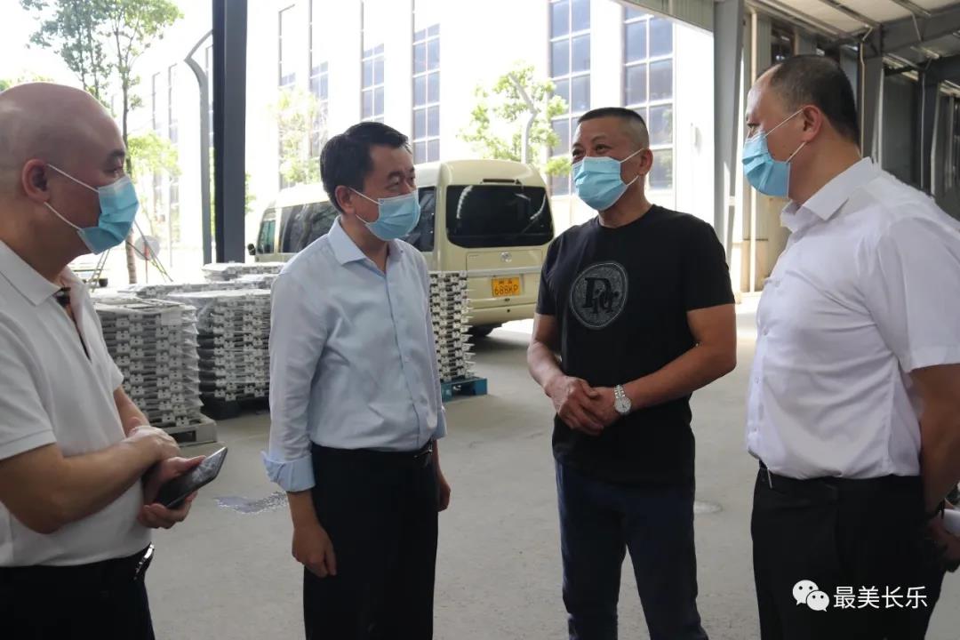 区领导推动食品安全工作与攻坚120天行动