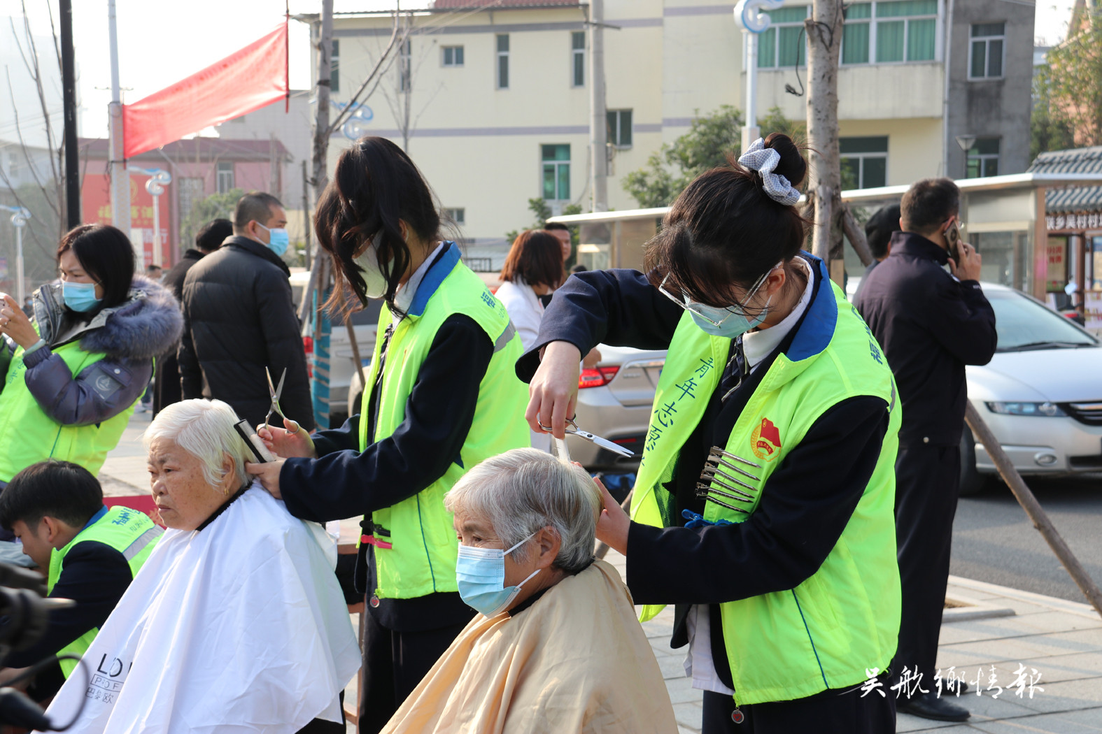 全区“三下乡”活动 接地气惠民生