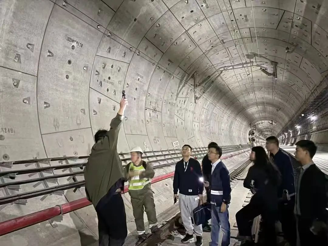 距离开通更近一步!滨海快线进度刷新→ 距离开通更近一步!滨海快线进度刷新→