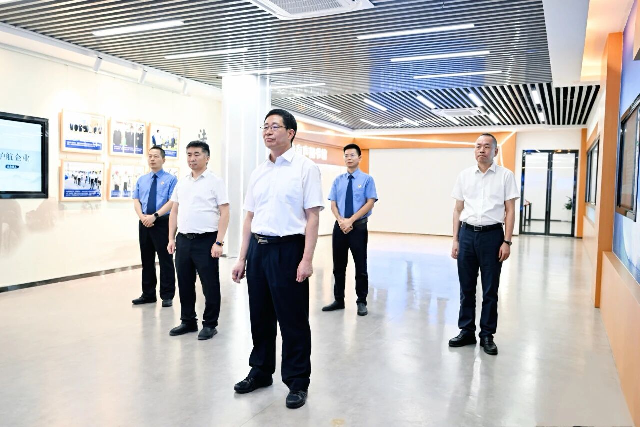 兰文调研优化营商环境工作并指导推动学习教育