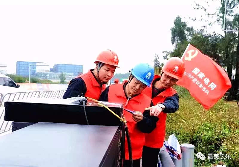 人大代表听民声 ，情牵百姓解民忧！