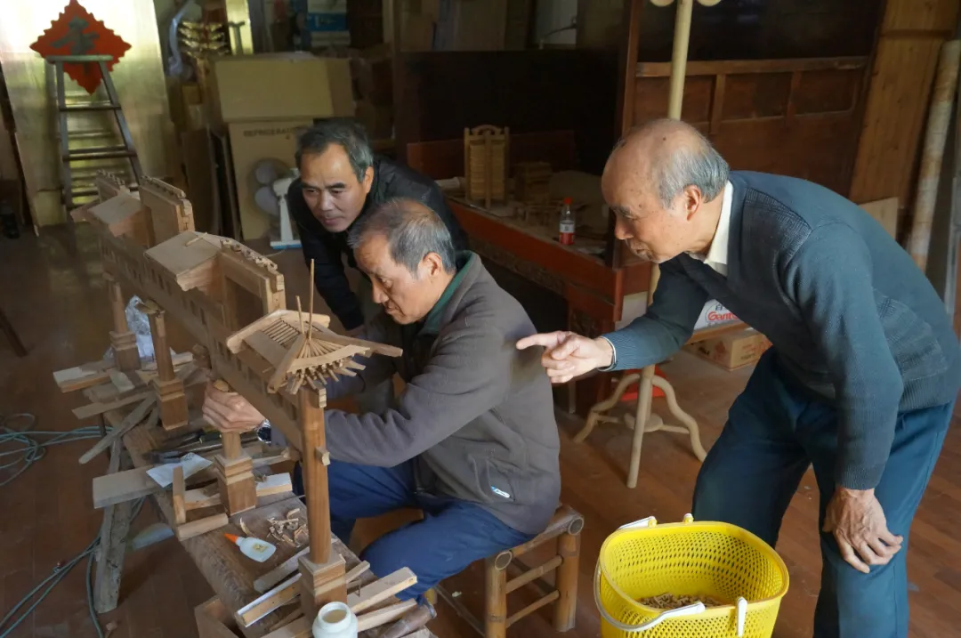 从业五十载，致敬匠心，咱长乐有这么一位老木匠……