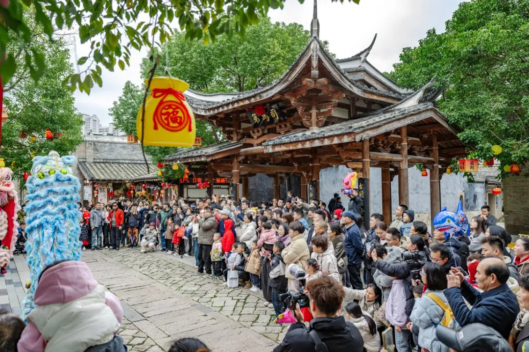 【网络中国节·春节】马年新春“热”力全开！文化味+烟火气=长乐年！