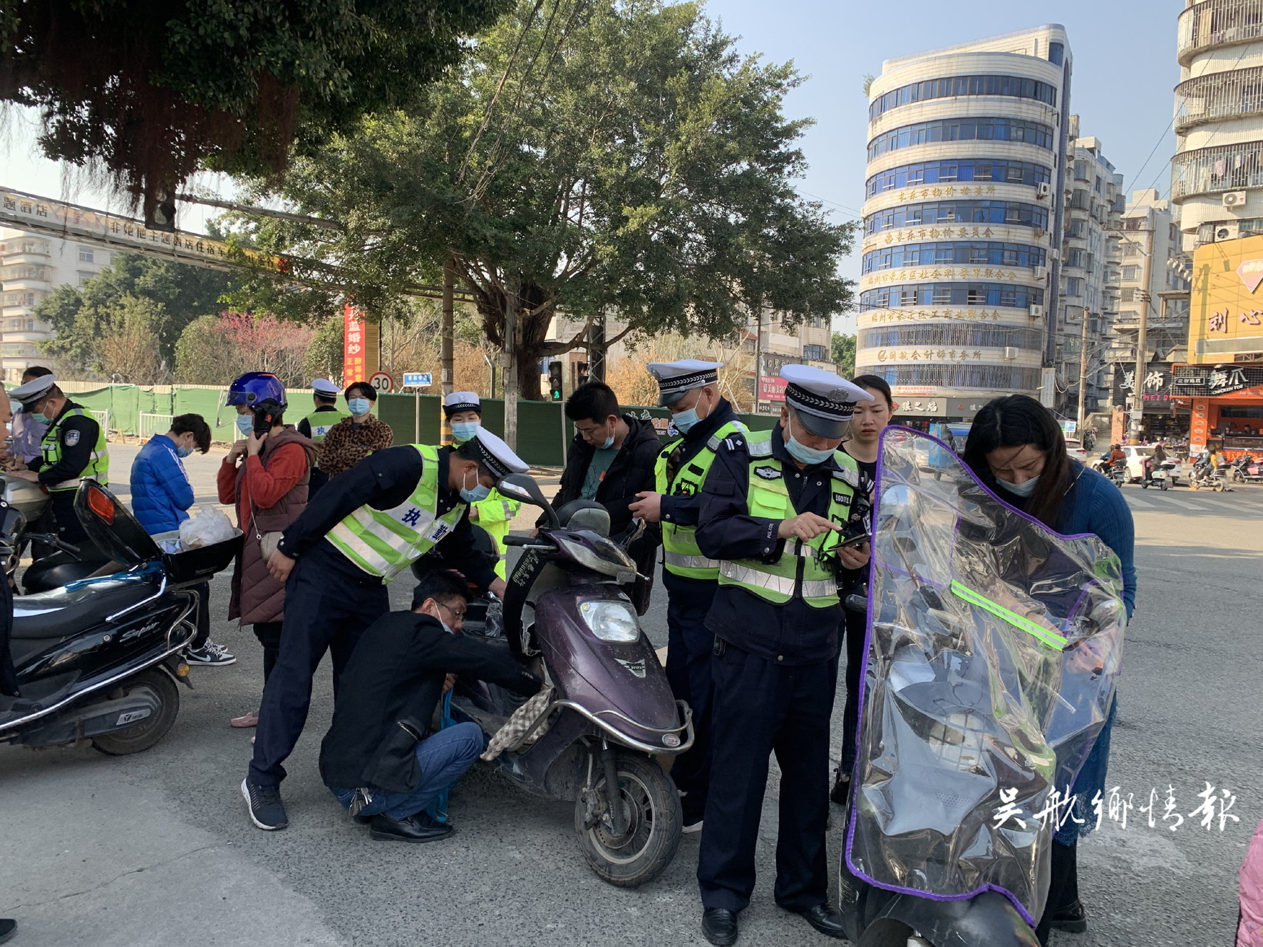 区交警大队：整治交通乱象 提升城市文明