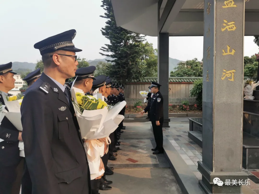 【网络中国节•清明】清明祭英烈 丰碑励前行