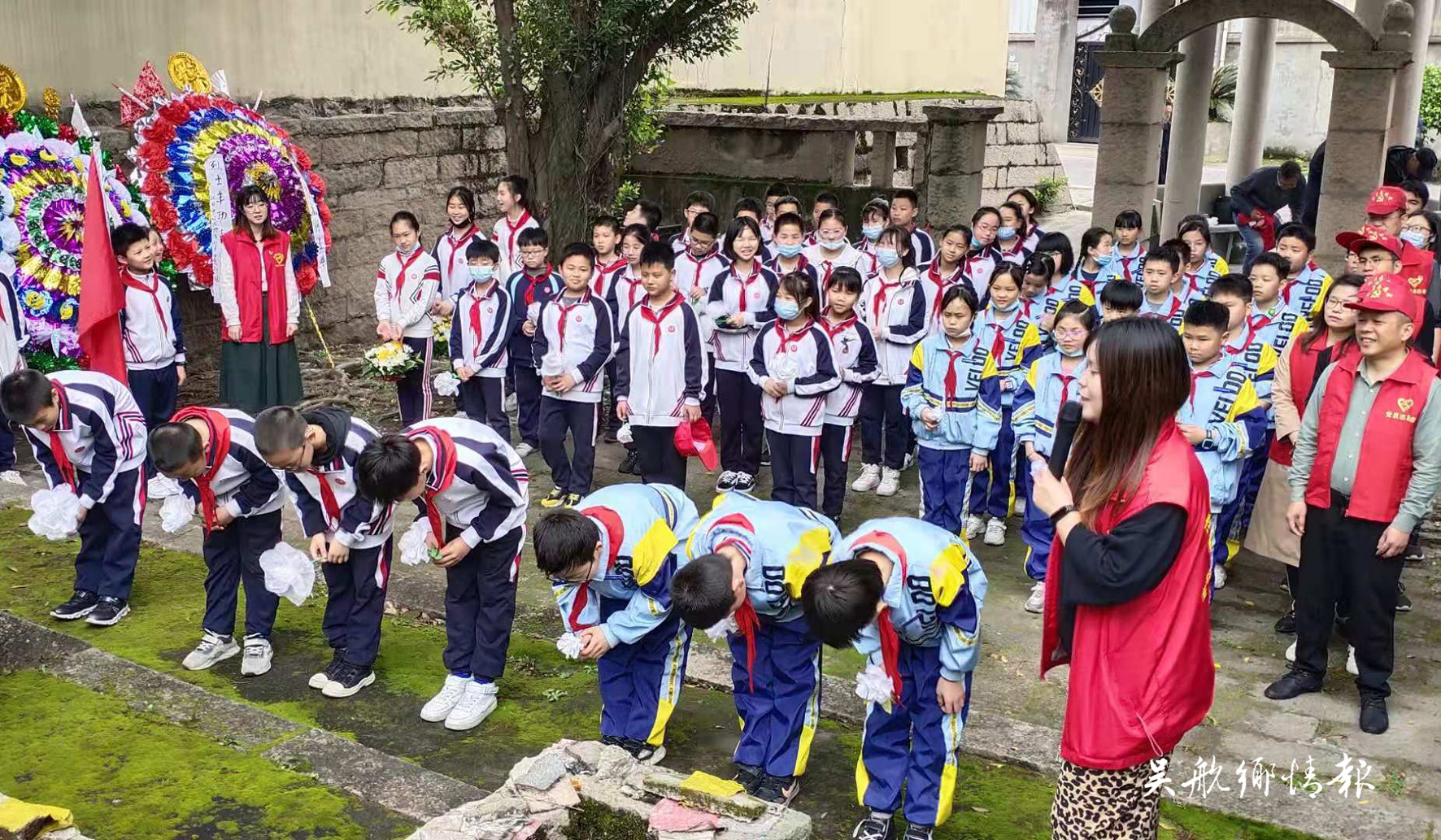 文明祭扫 缅怀先烈