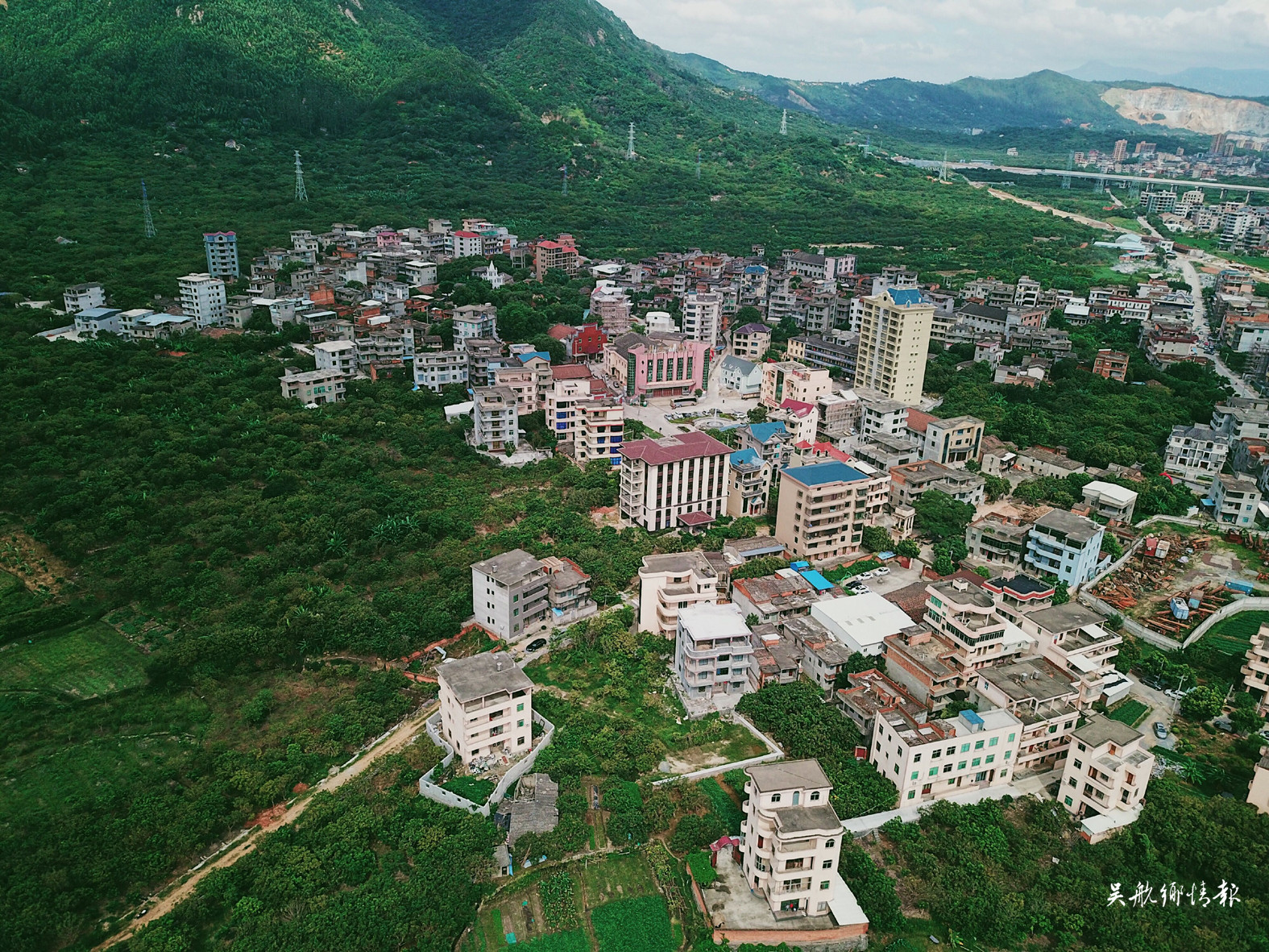 青山村：以省级文明村为新起点 建设幸福美丽新乡村