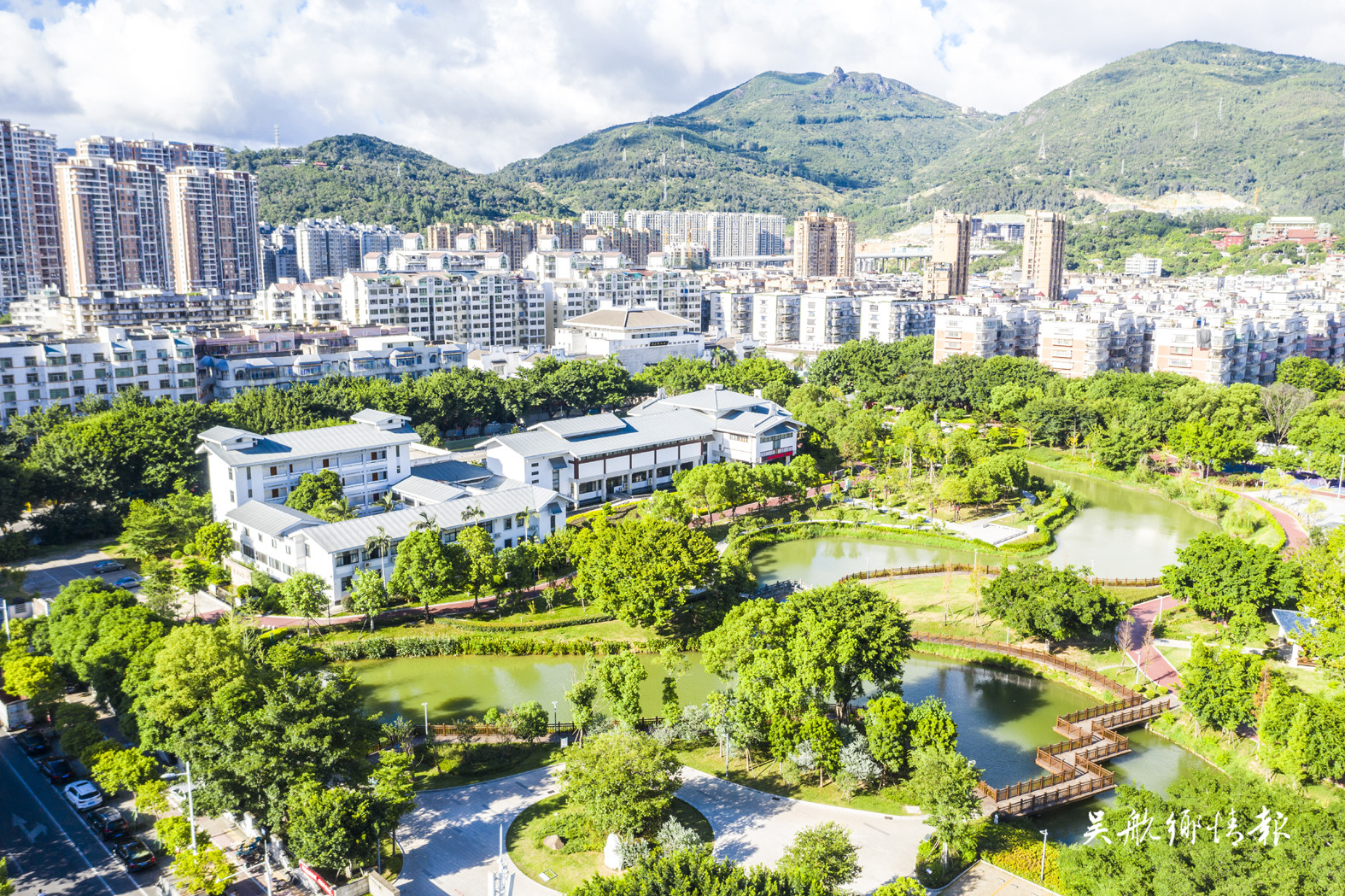 公园就在家门口 幸福就在你我身旁