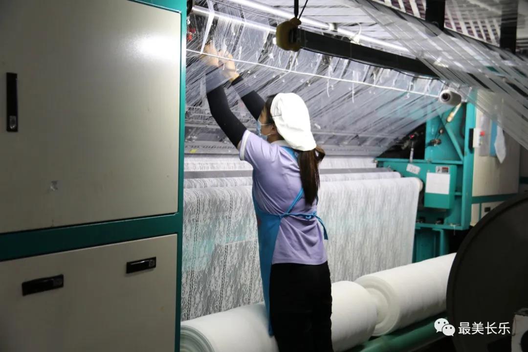 东龙针纺：高端功能化休闲服面料项目年底投产 年产值可望增加一亿元