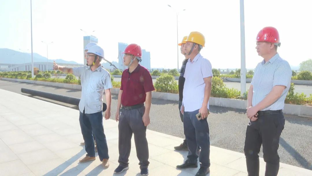水利干部下沉一线 推动项目建设加速