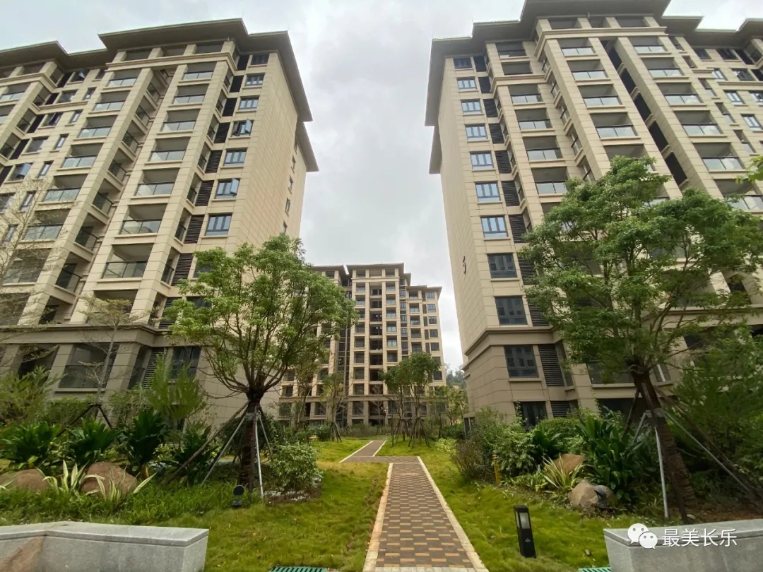 攻坚120天丨临空经济区安置房二期（棋山花园）已具备交房条件
