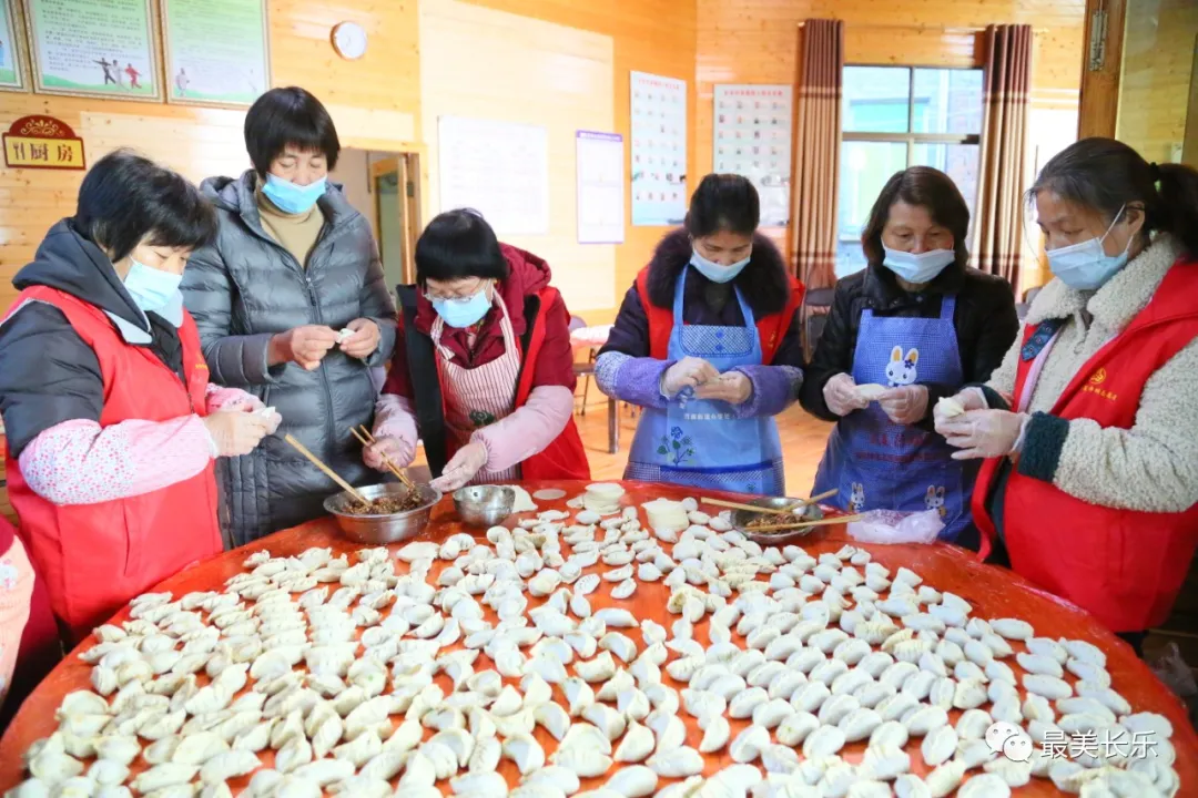 【网络中国节•冬至】情满冬至日 温暖老人心