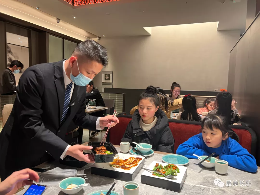 改革动态|佳节聚餐 “文明餐桌”成共识，市民共享好“食”光