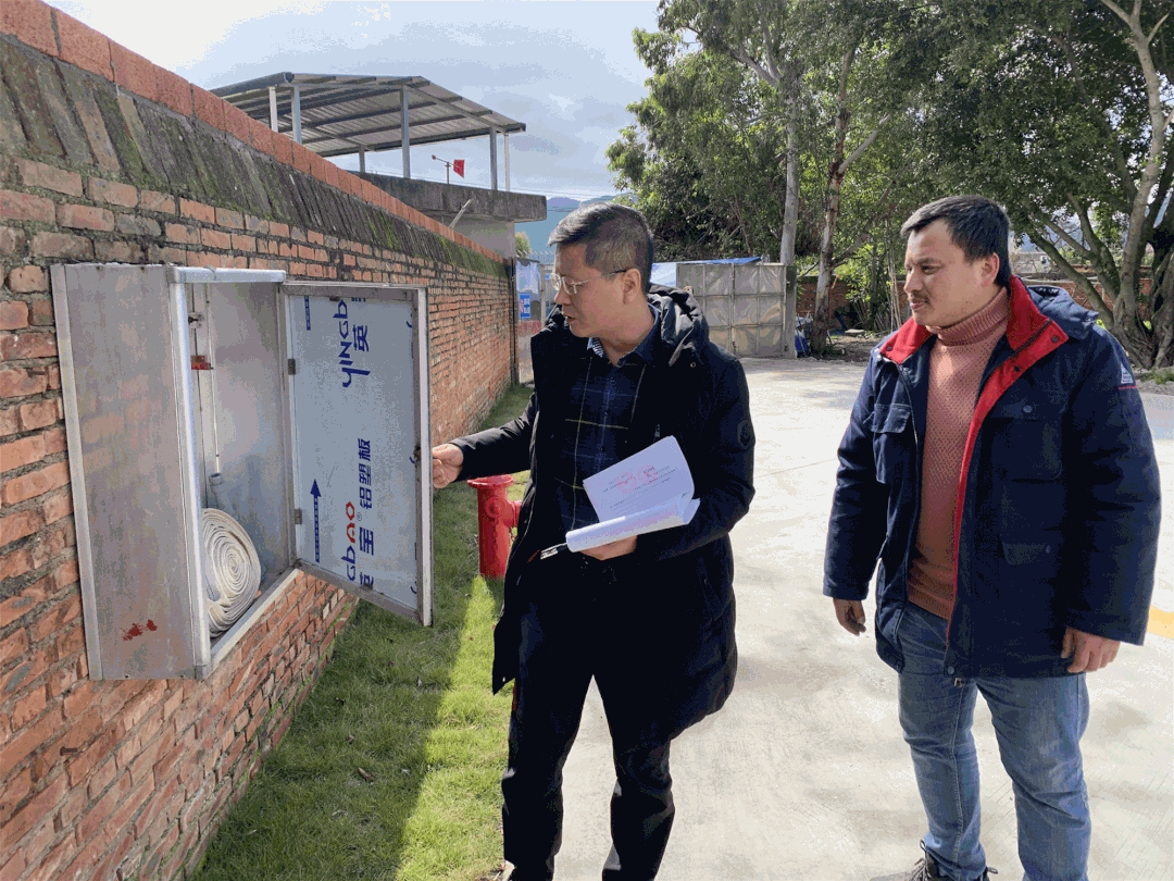 从源头上管控液化气安全，我区开展液化气领域“打非治违”专项行动