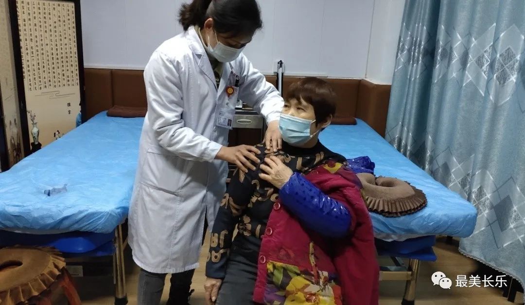 区妇幼保健院中医馆昨日“满月”！开馆至今已接诊近3000人次！