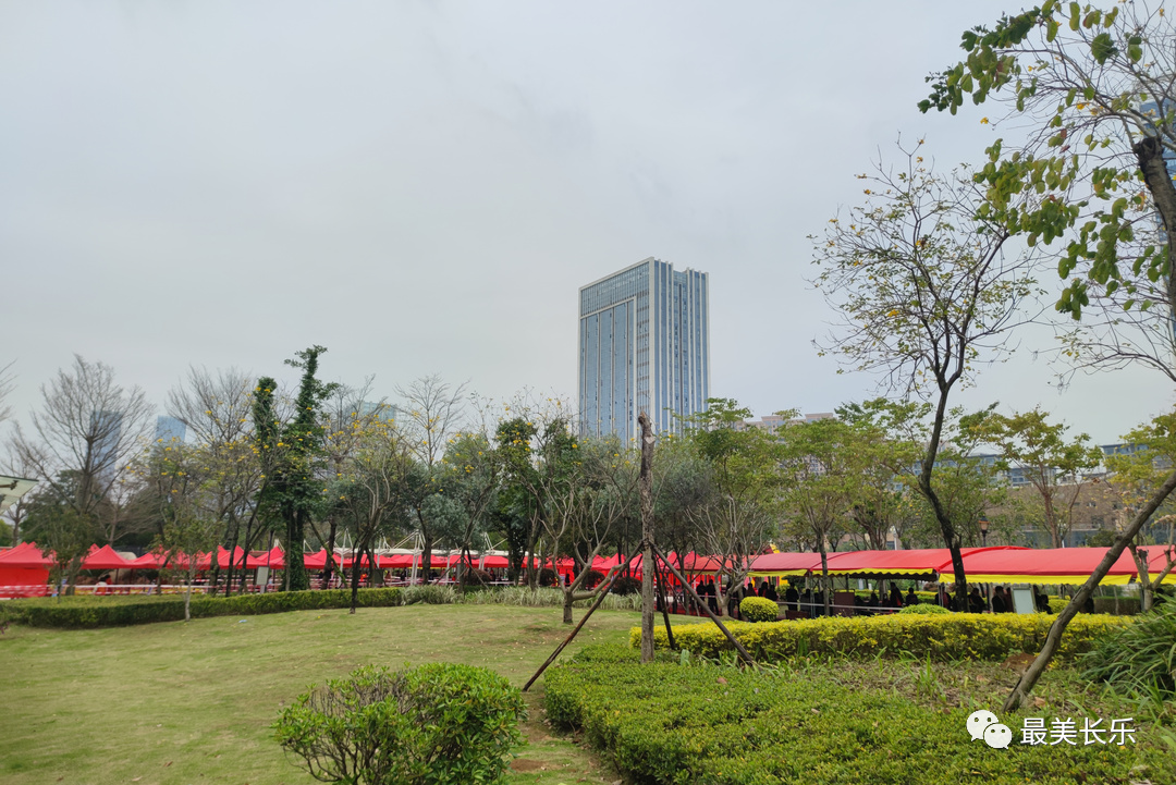 长乐开展新一轮区域核酸检测，记者探访各采样点——组织快一步 防疫有温度