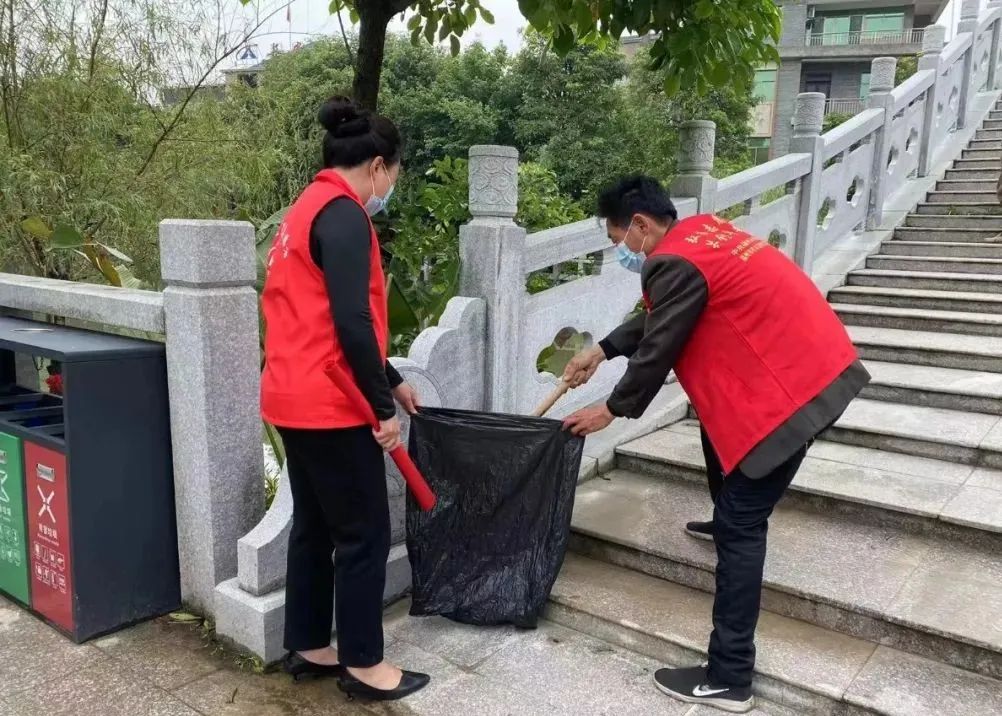 假期不放松，他们这样过“五一”...