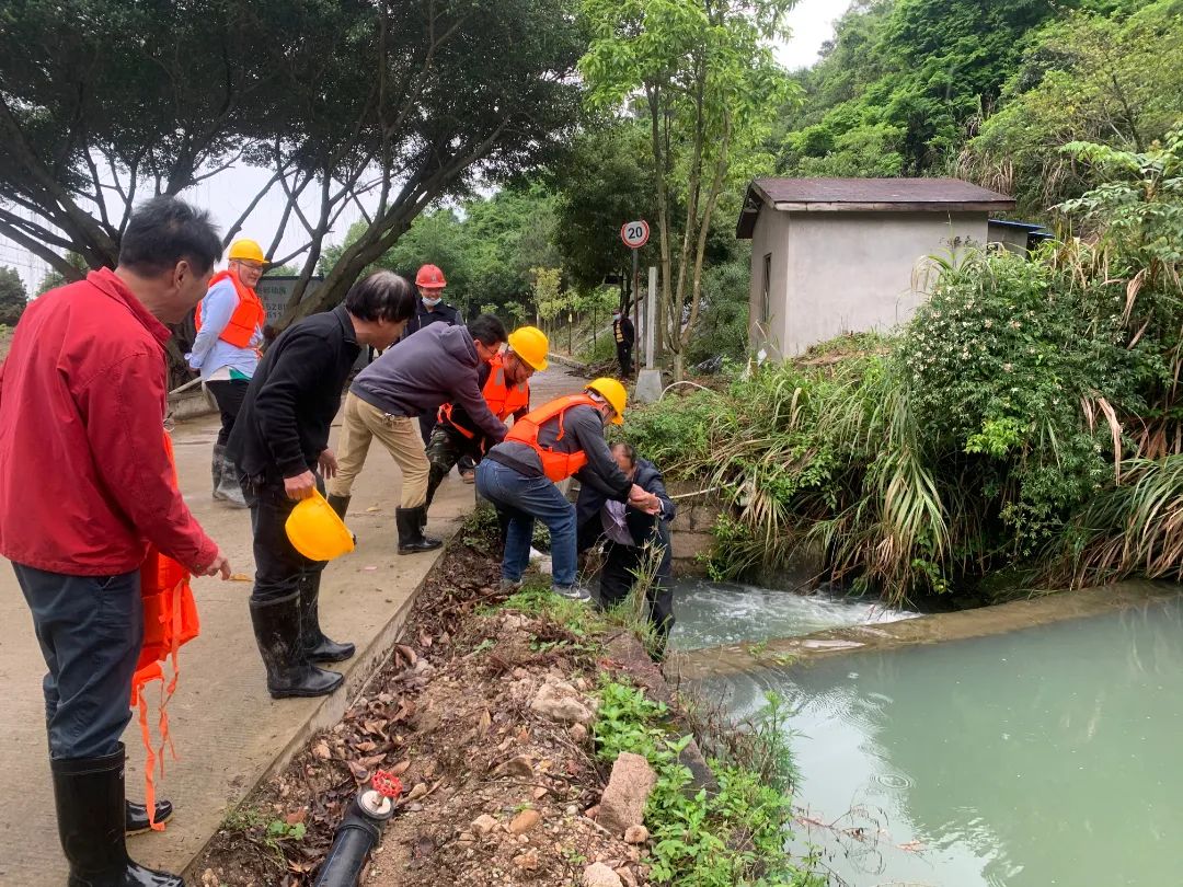 “马上组织群众转移！”啥情况？现场直击→