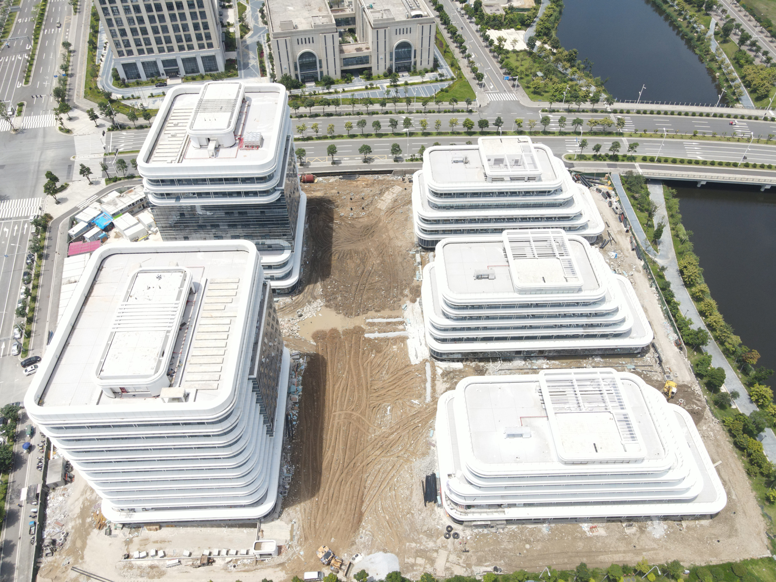 中国东南大数据产业园研发楼七期项目预计8月底竣工