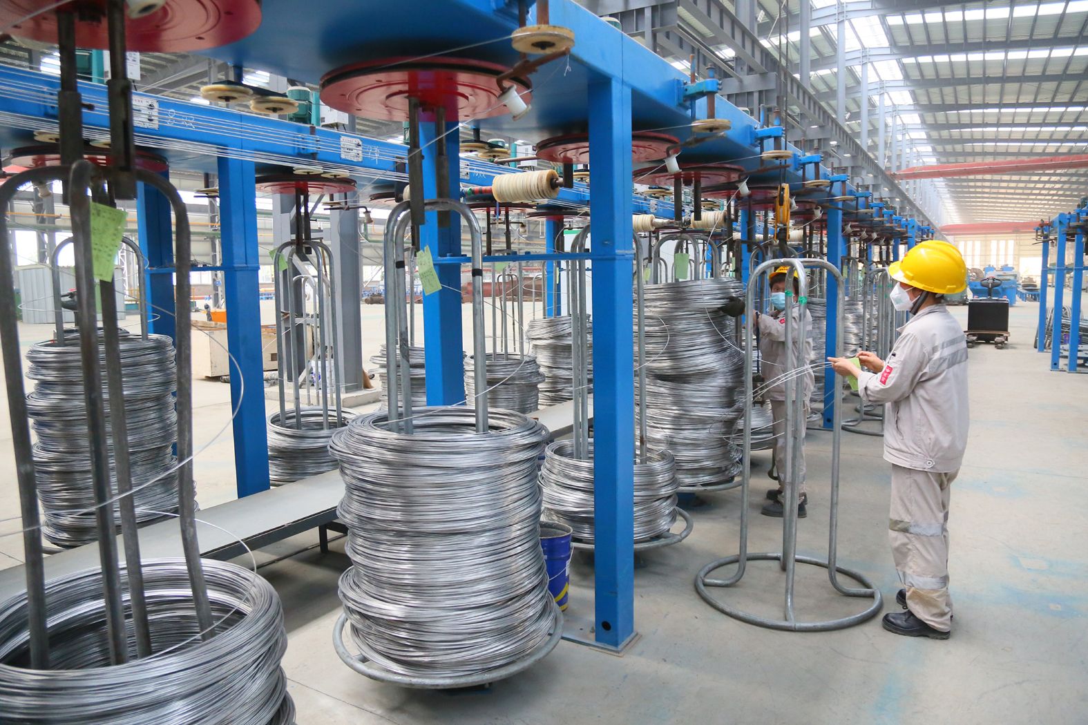 吴钢不锈钢拉丝深加工项目预计月底试生产