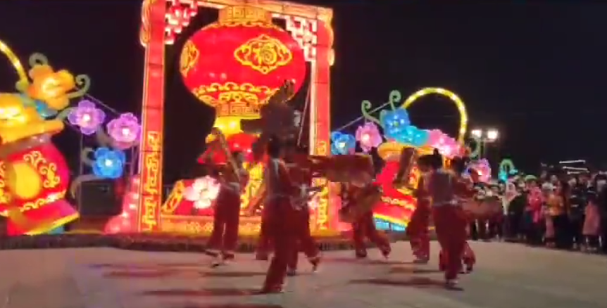 元宵节赏灯这个地方再也藏不住了