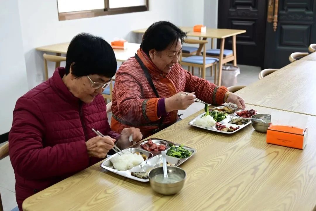 幸福满满！这个社区全力打造“梅西”名片