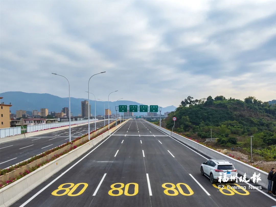 今天长乐这里通车！三江口→滨海新城20分钟免费直达！