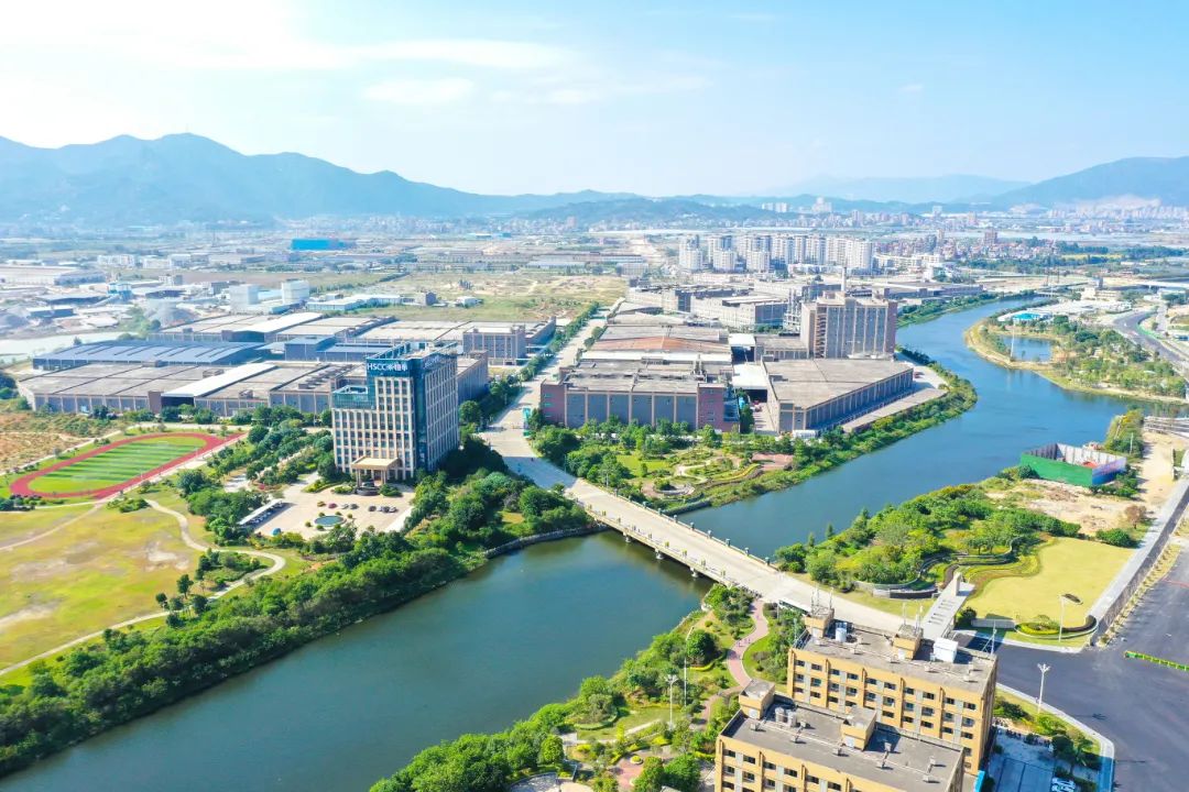 长乐：把握原则 善作善成 争做改革的先行者、实践者