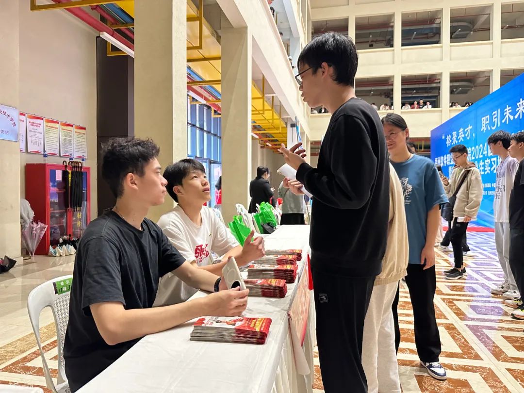 @长乐人，接到这个电话，一定要回答满意！满意！满意！