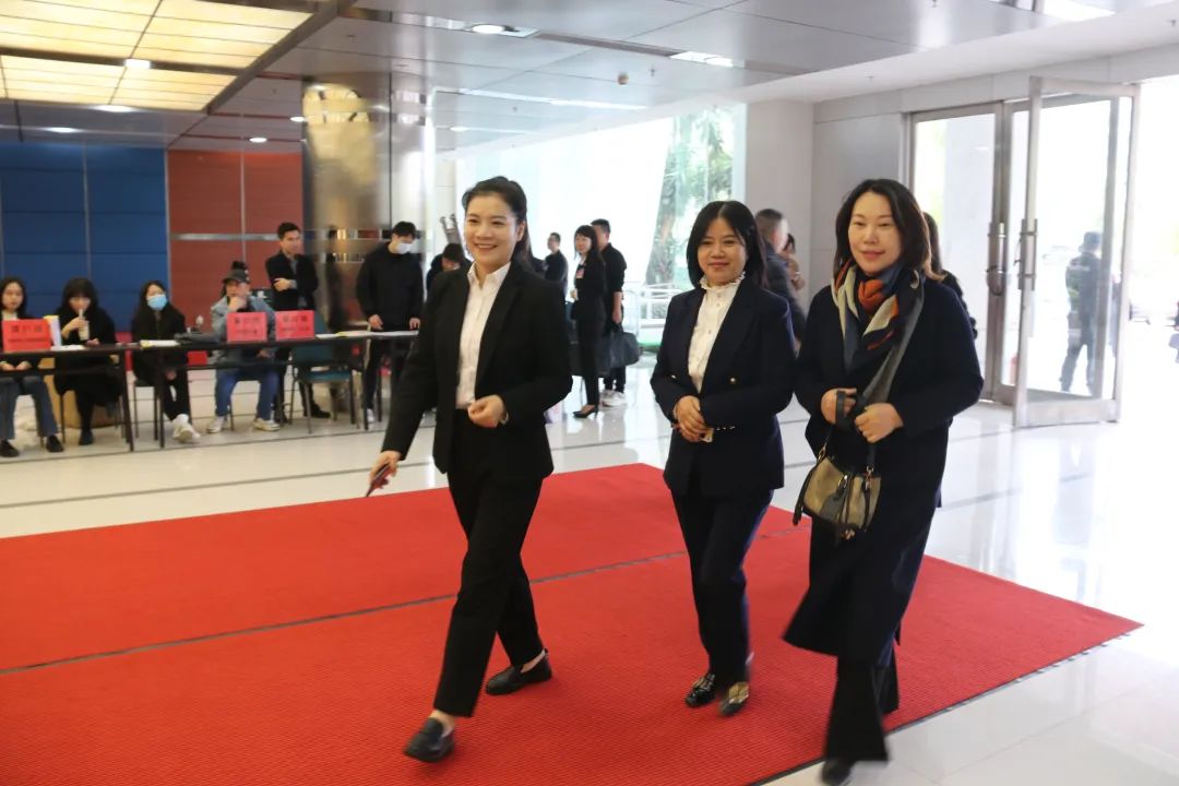 怀揣使命 共赴盛会！今天，长乐政协委员报到！