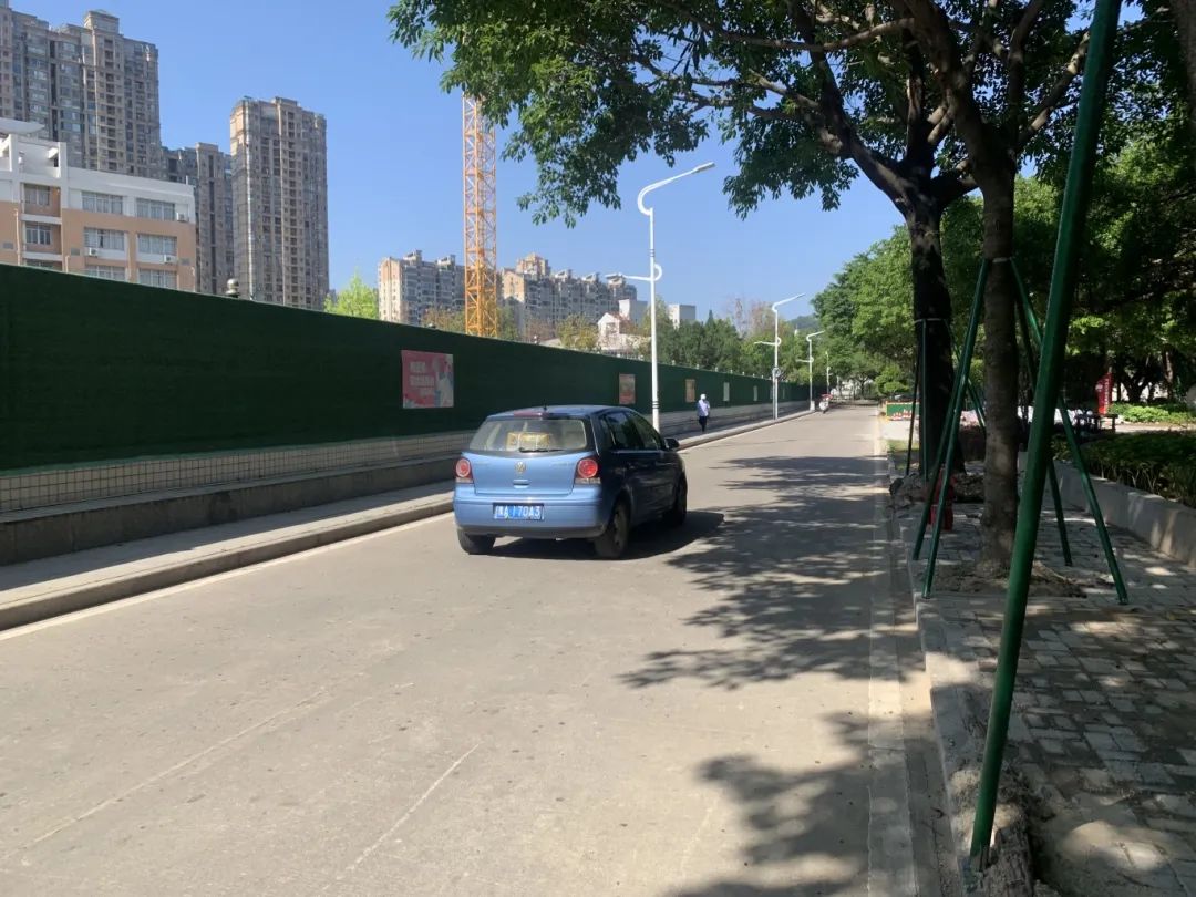 围挡已拆除！恢复通行