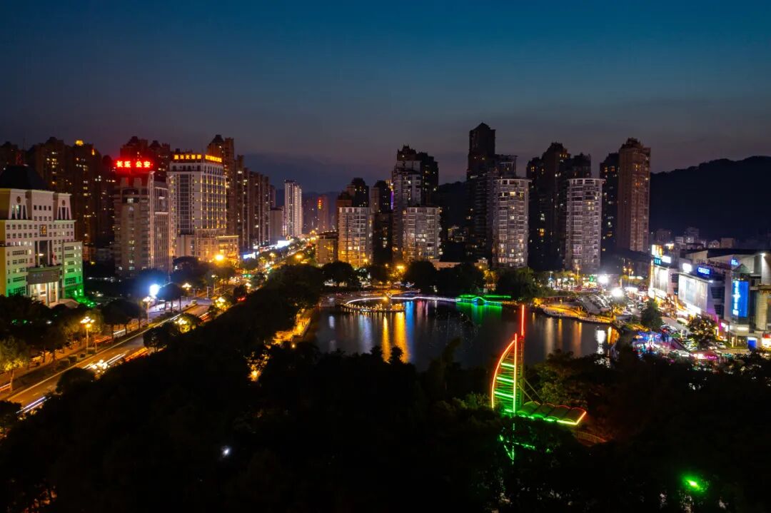 国庆必看！长山湖夜色升级