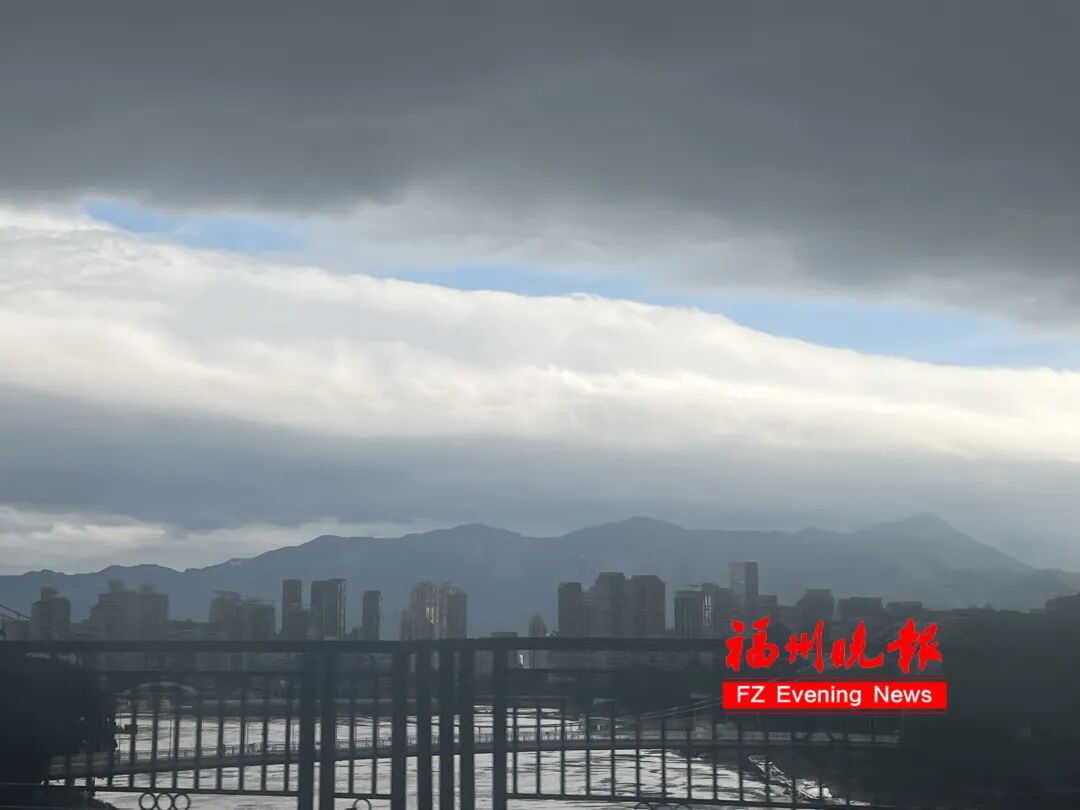 福州新区（长乐区）启动防台风应急响应！松下已出现10级大风