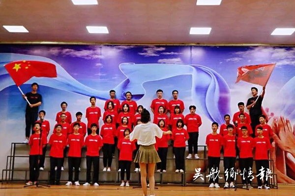 4版变2条高级中学举办班班有歌声合唱比赛（无文字说明）.jpg